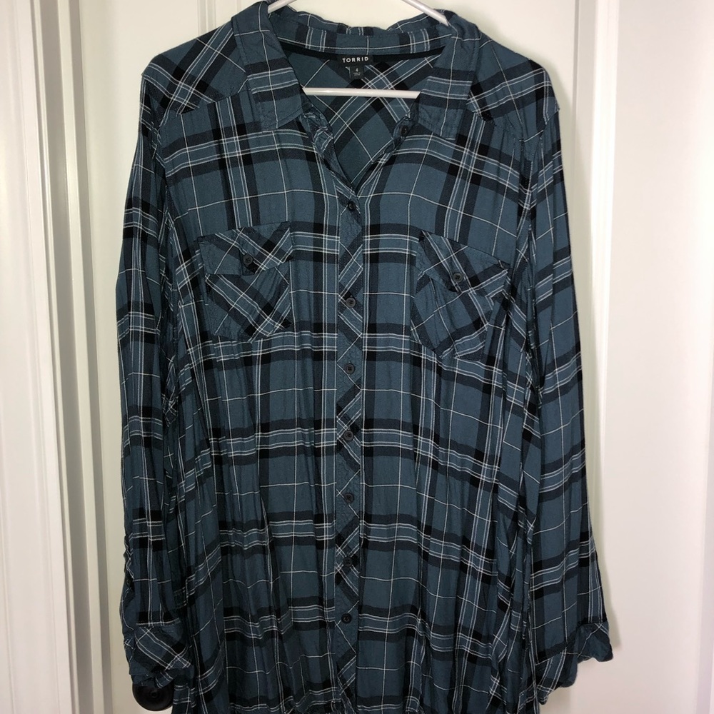 Torrid 4 Navy Flannel Top